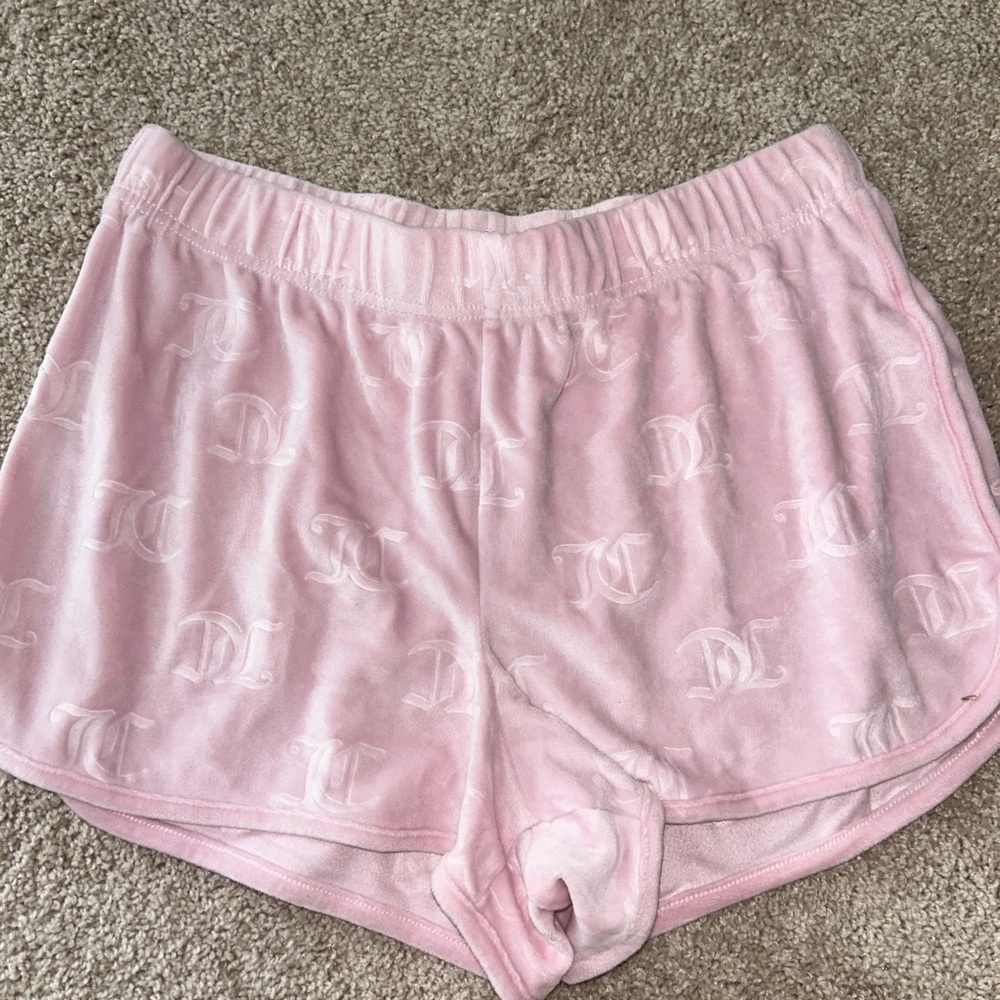 Juicy Couture Pink Velour Shorts Size Medium Y2K VIBE